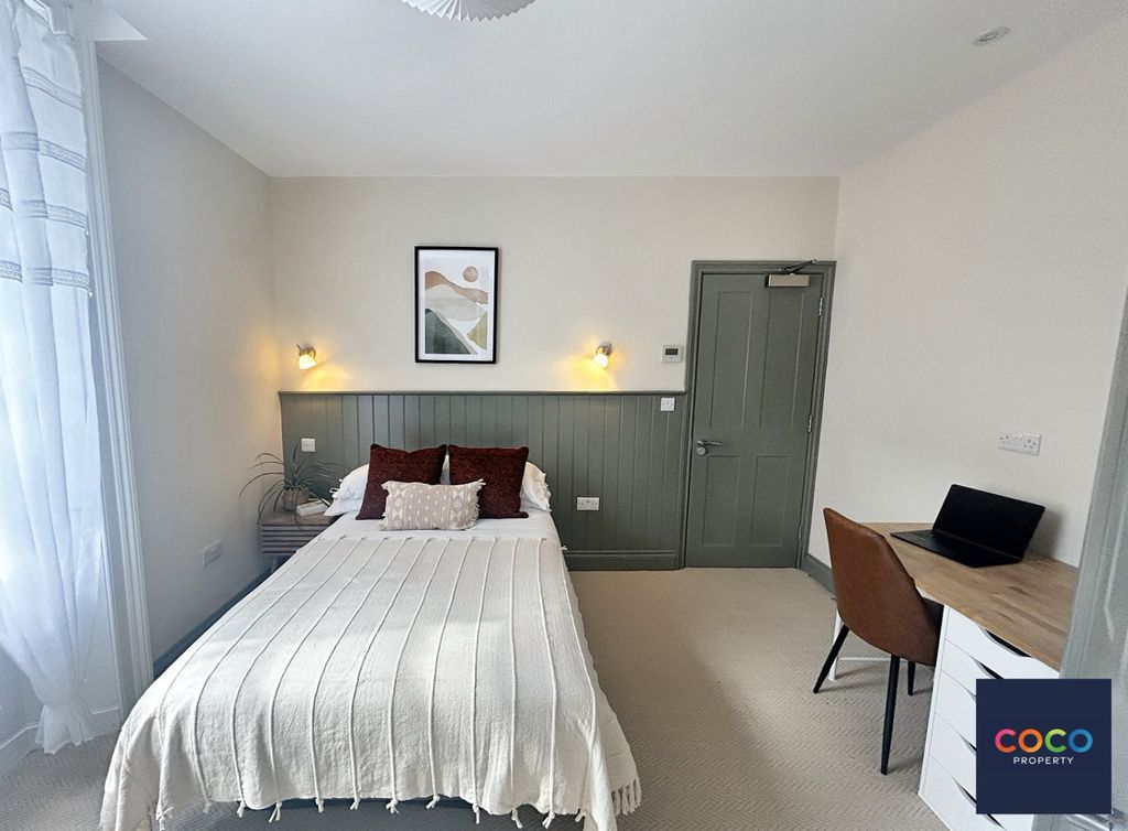Property photo 2 of 7 5294523