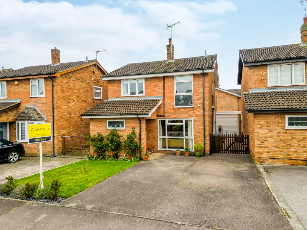 Property photo 1 of 24 Rushendon Furlong, Pitstone