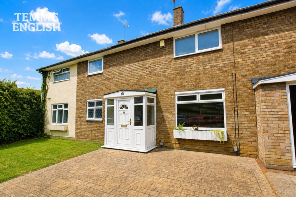 Property photo 1 of 18