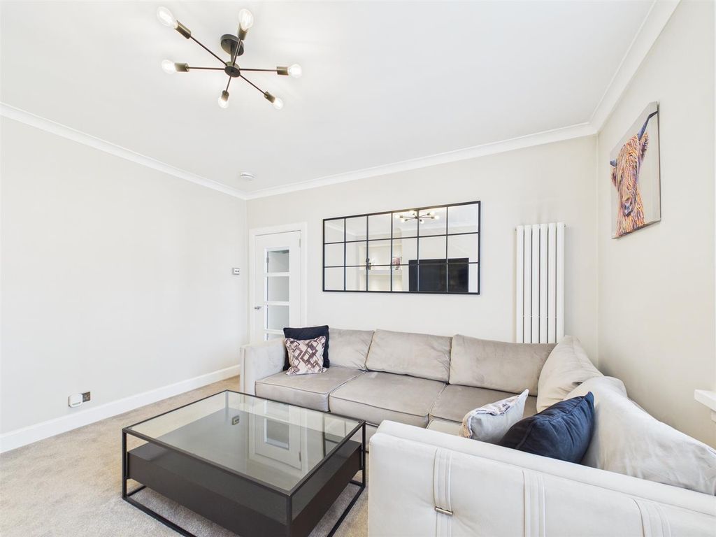 Property photo 3 of 16 Cam01486G0-Pr1032-Still005.Jpg