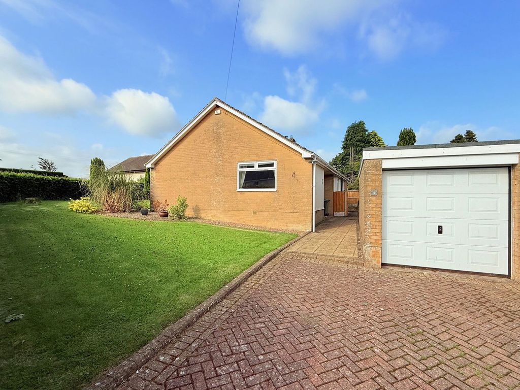 Property photo 2 of 13