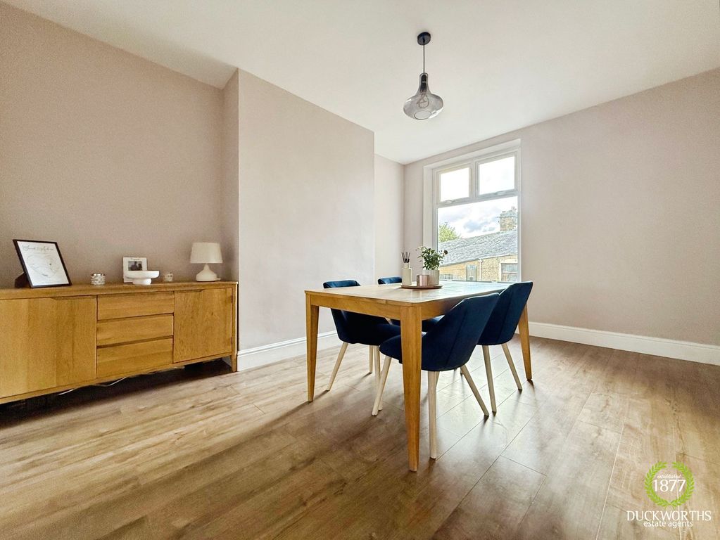 Property photo 3 of 26