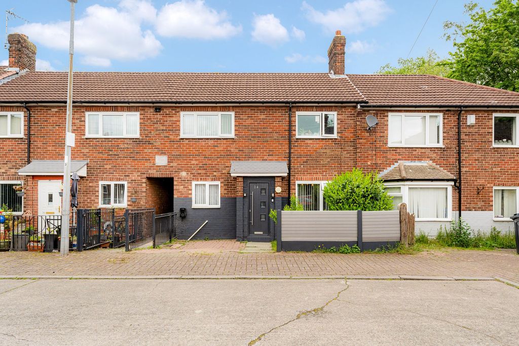 Property photo 1 of 26