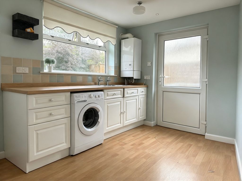 Property photo 3 of 9 0C5566DC-D7C8-4719-973B-2Ed9Fdaa7Fe7