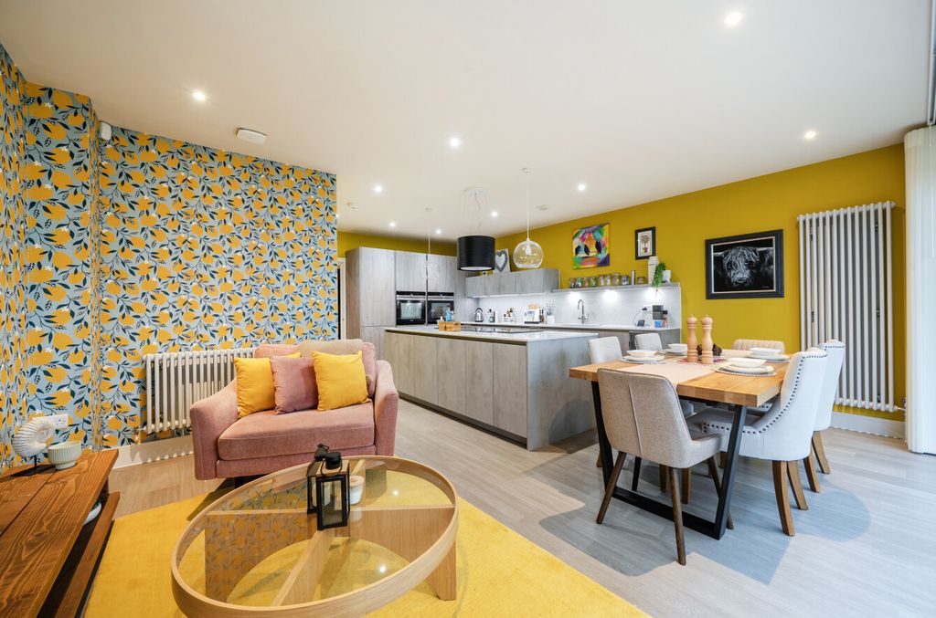 Property photo 2 of 18 1470736-1-6A21793...