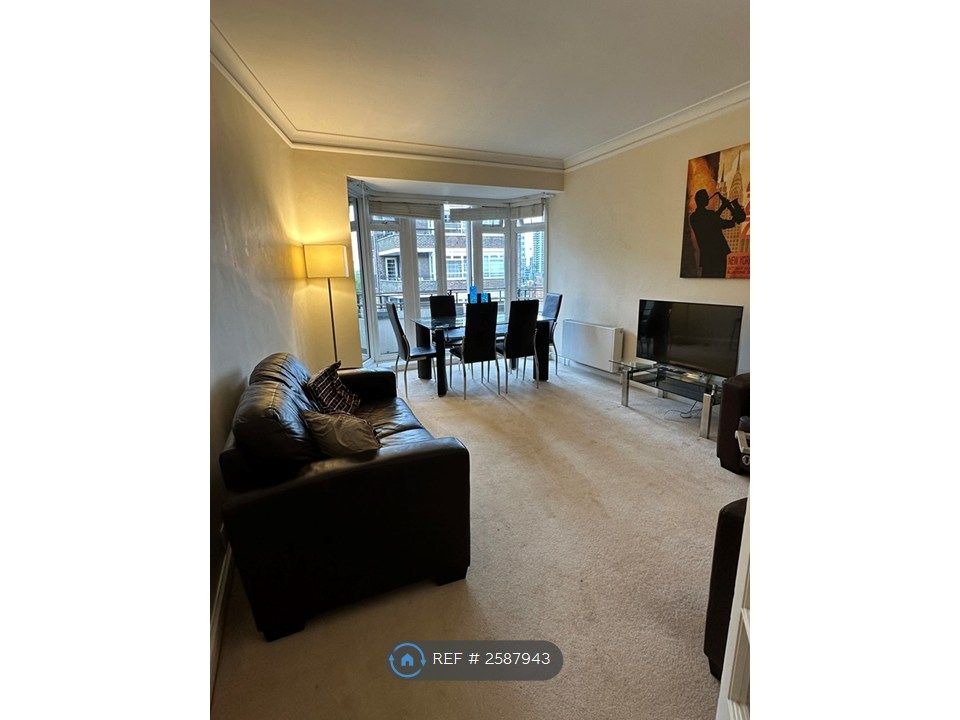 Property photo 1 of 8 Reception 1