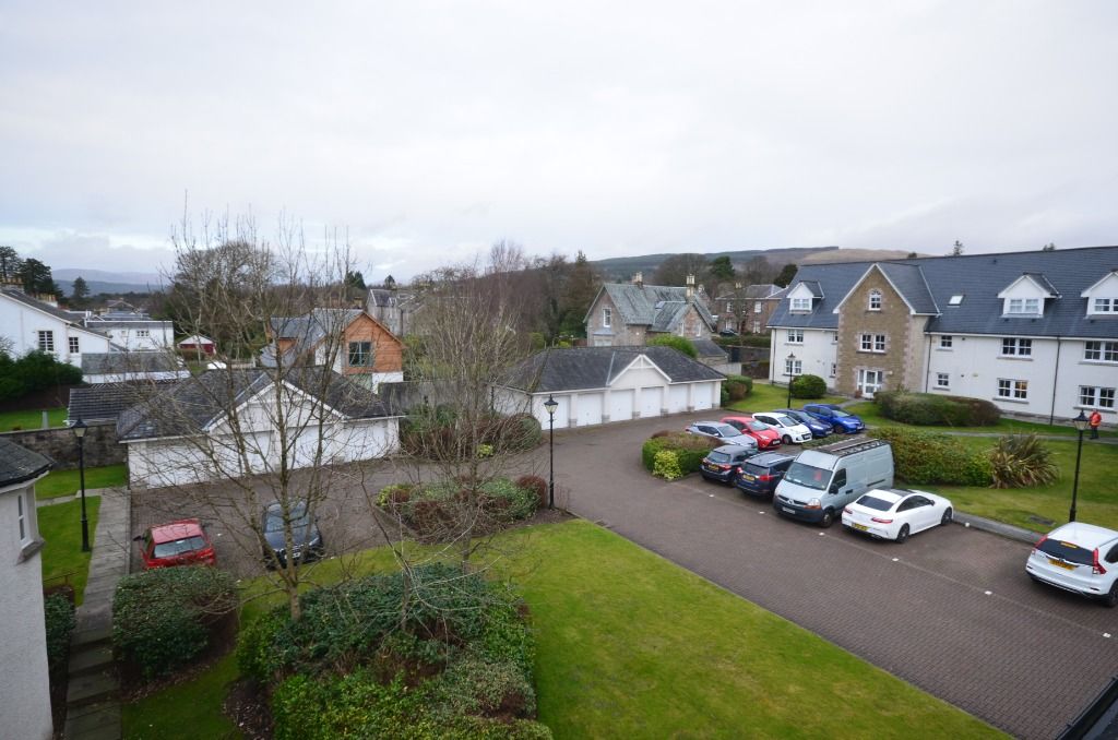 Property photo 2 of 9 2