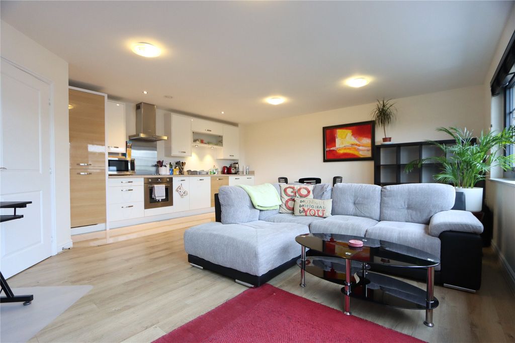 Property photo 1 of 8 Picture No. 09