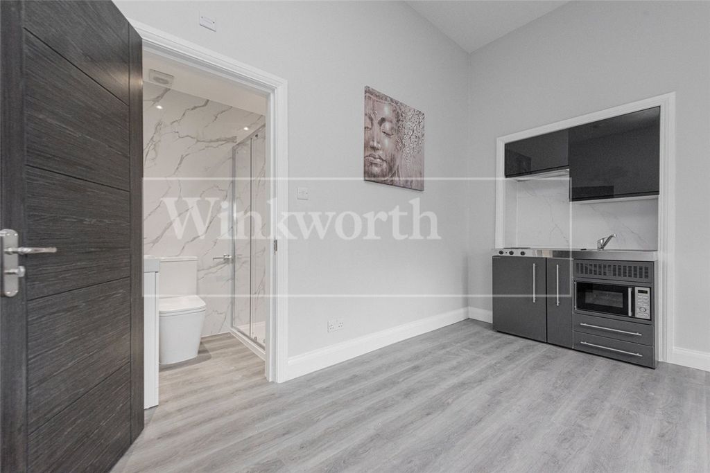 Property photo 3 of 5 Picture No. 04