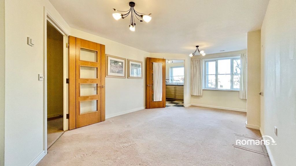 Property photo 3 of 8 Picture No. 29