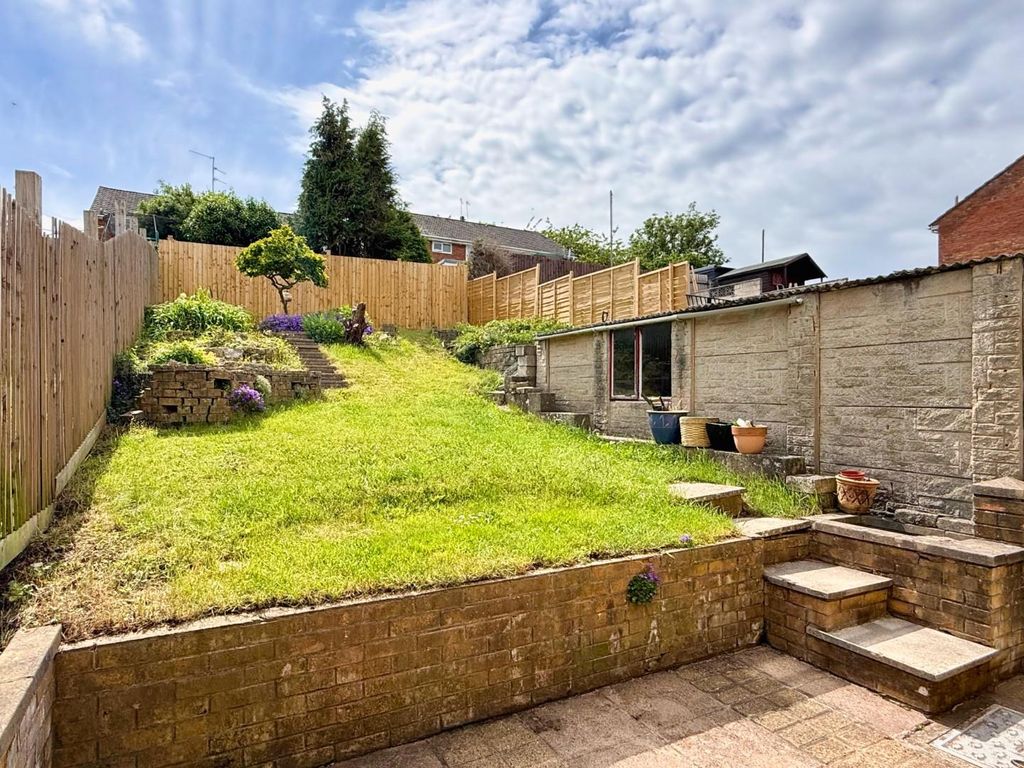 Property photo 2 of 25 Rear Garden