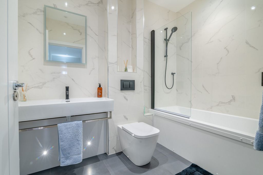 Additional image 18 of 5 bed detached house for saleDodington, Bristol BS37