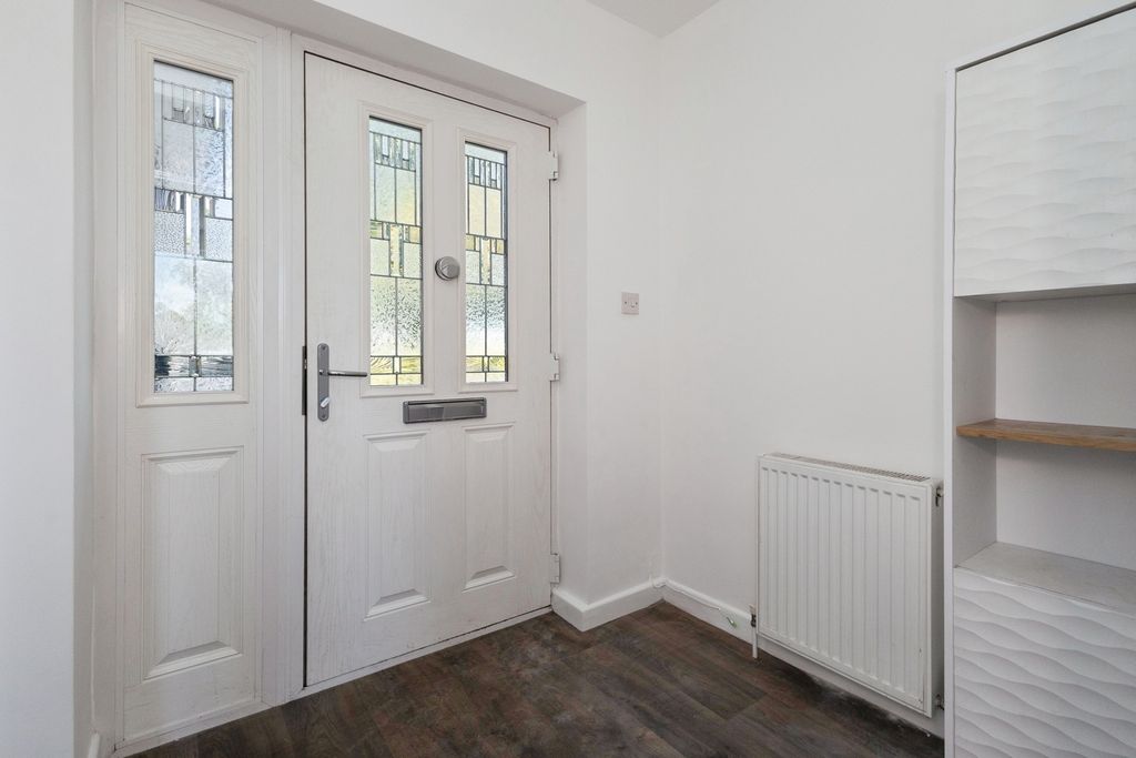 Property photo 3 of 31 Pbox-Img.Jpg