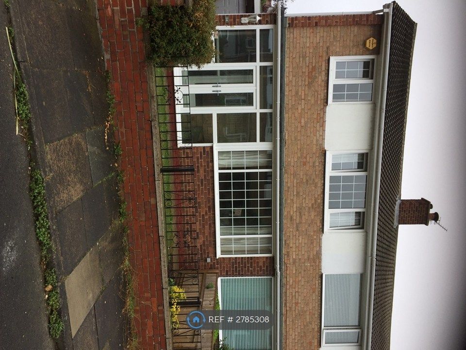 Property photo 2 of 4