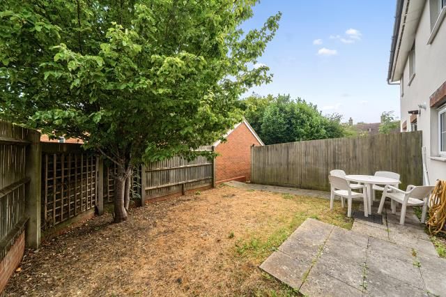 Property photo 3 of 5 Garden