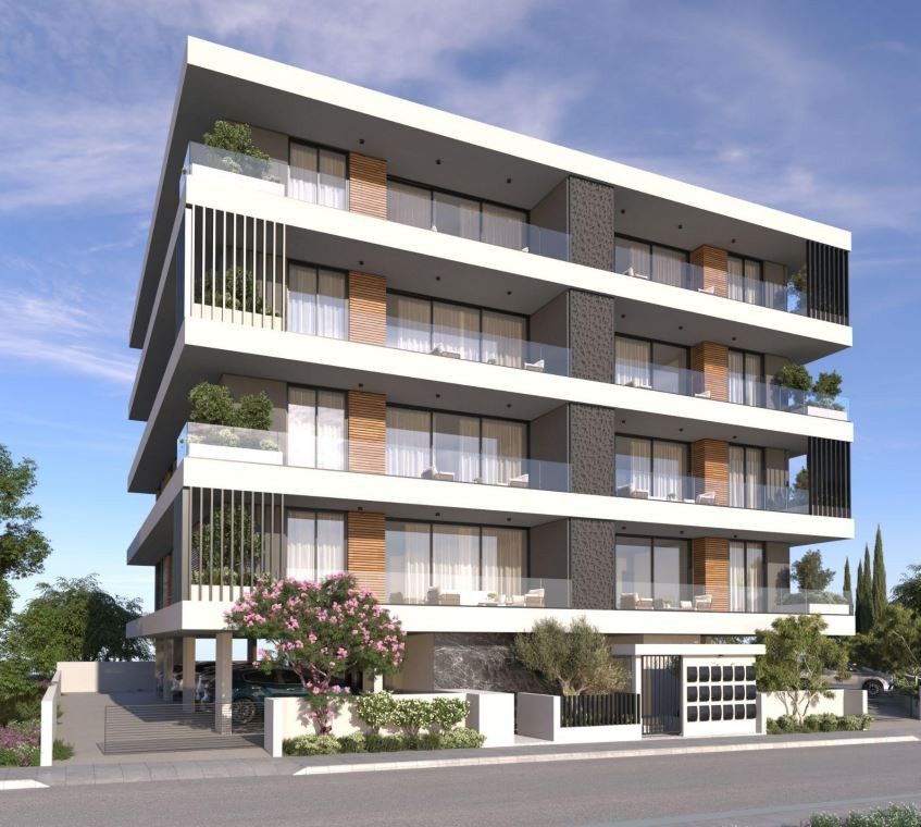 Property photo 3 of 12