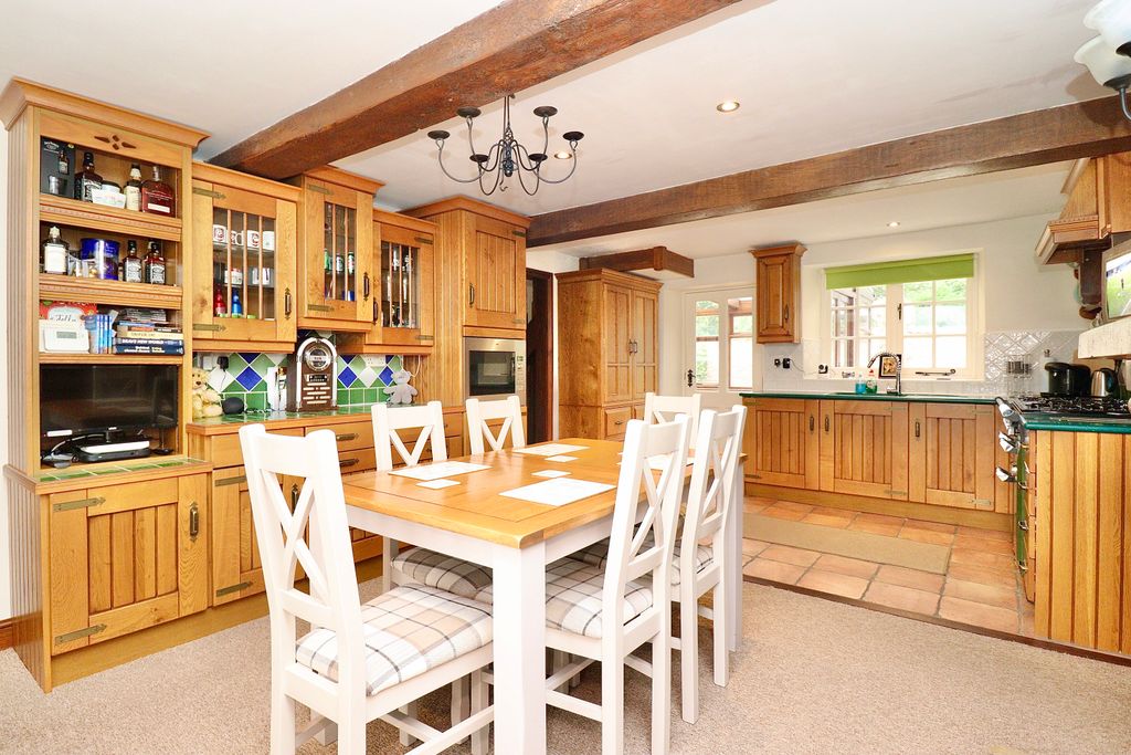 Property photo 3 of 24 Img_3748