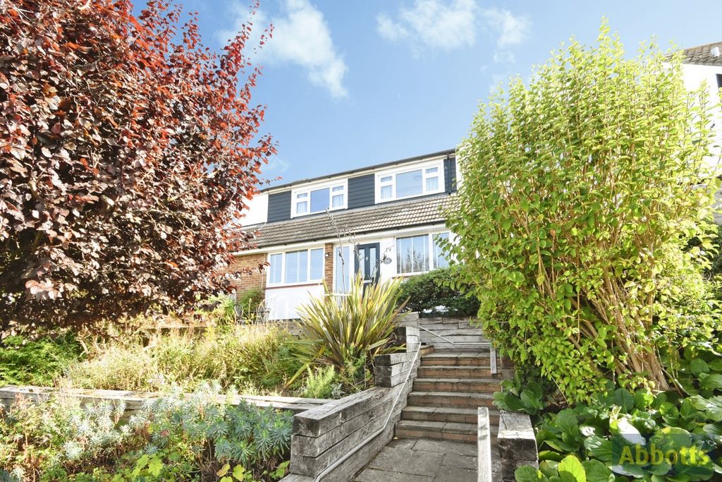 Property photo 2 of 22 Pbox-Img.Jpg