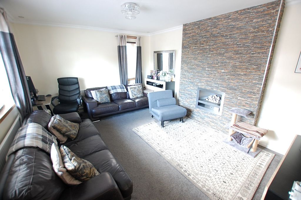 Property photo 2 of 14 Picture No. 07