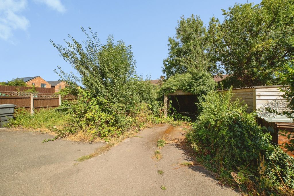 Property photo 2 of 26 Pbox-Img.Jpg