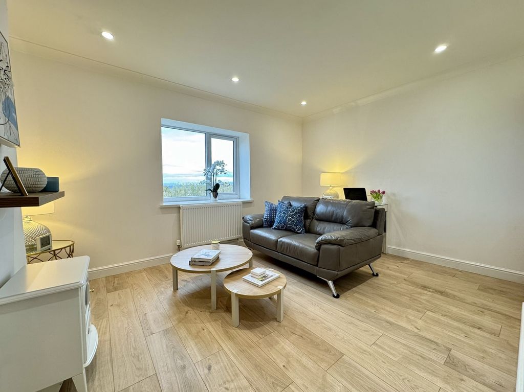 Property photo 2 of 17 Not Specified