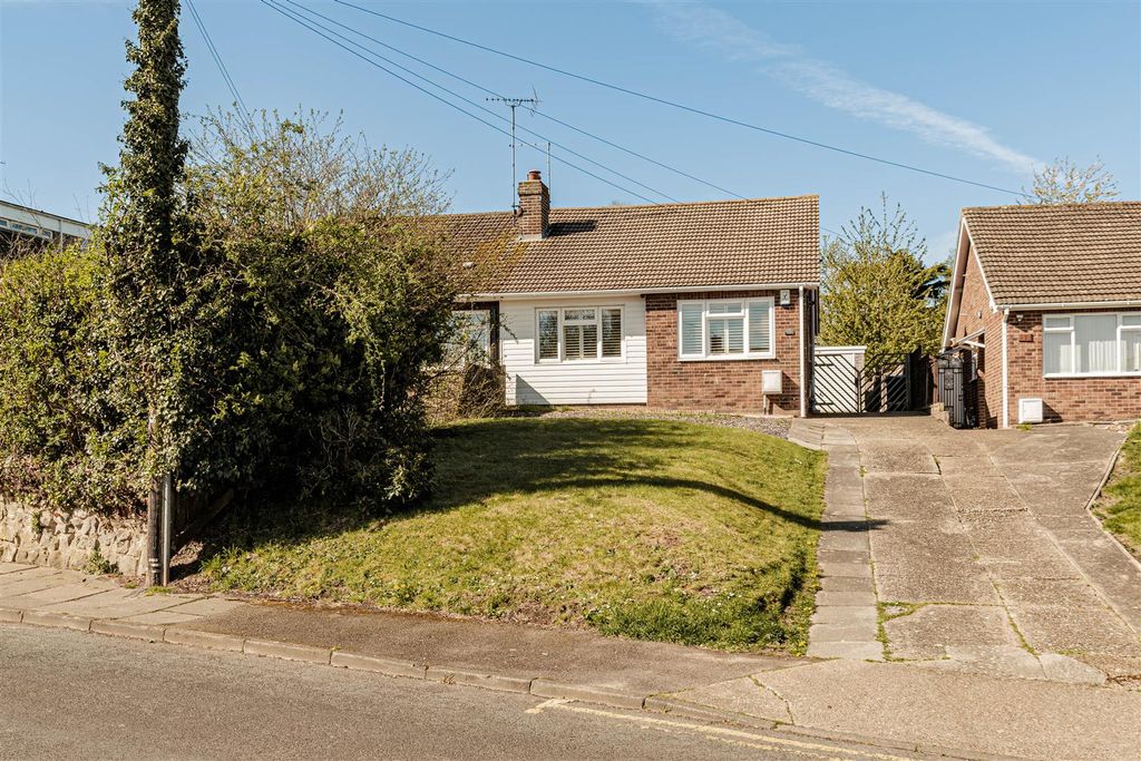 Property photo 1 of 11 L J Imaging-21.Jpg