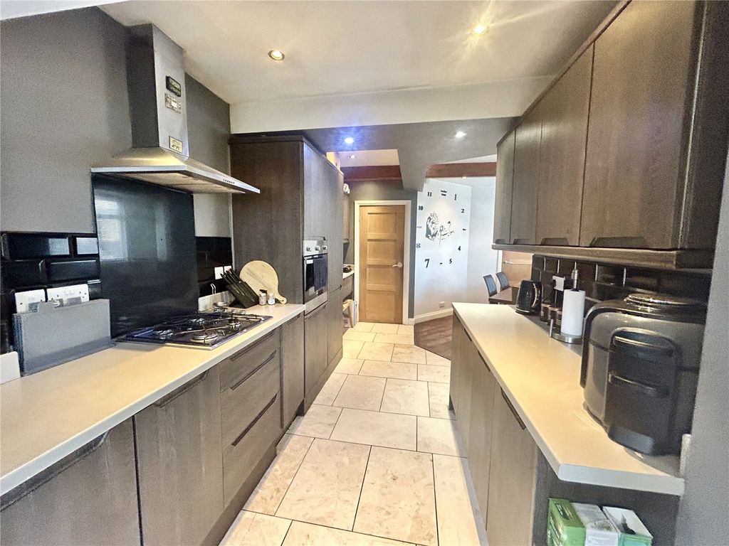 Property photo 2 of 20 Picture No. 06