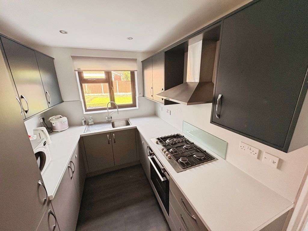 Property photo 2 of 13 Kitchen