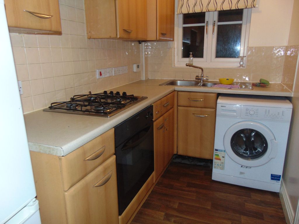 Property photo 2 of 8