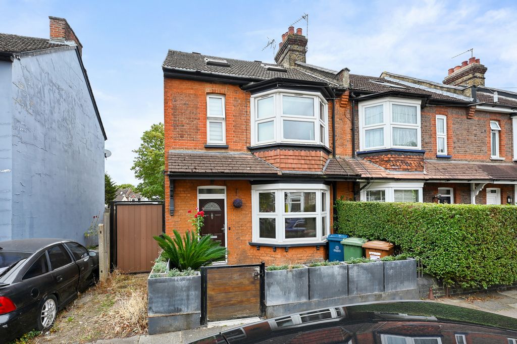 Property photo 1 of 12 12