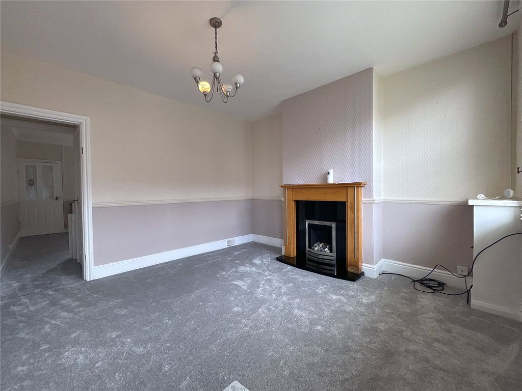 Property photo 3 of 19 Picture No. 12