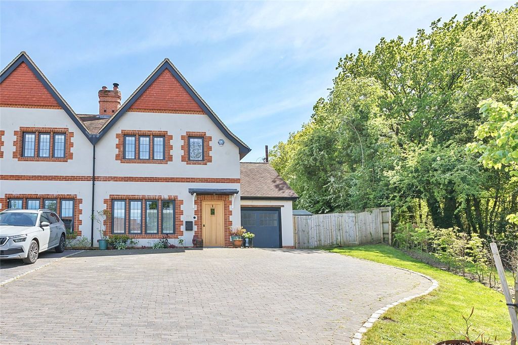 Property photo 1 of 25 Picture No. 44