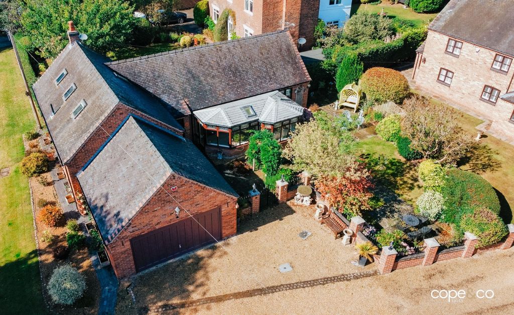 Property photo 1 of 41 3602303