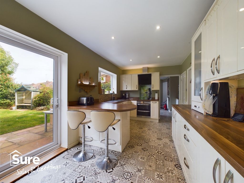 Property photo 3 of 27 3570545