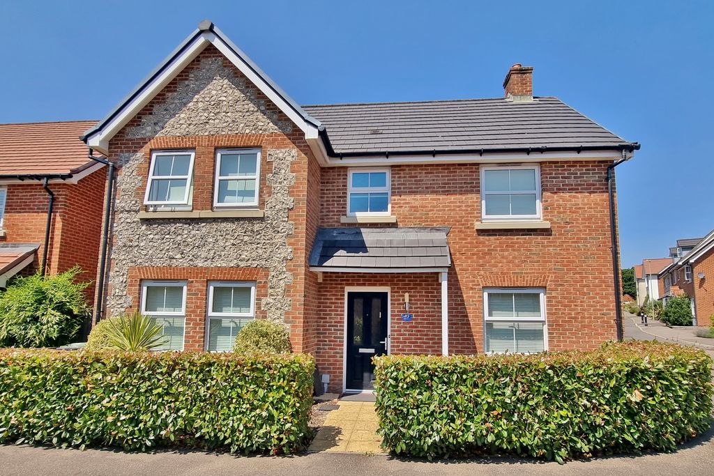 Property photo 1 of 19