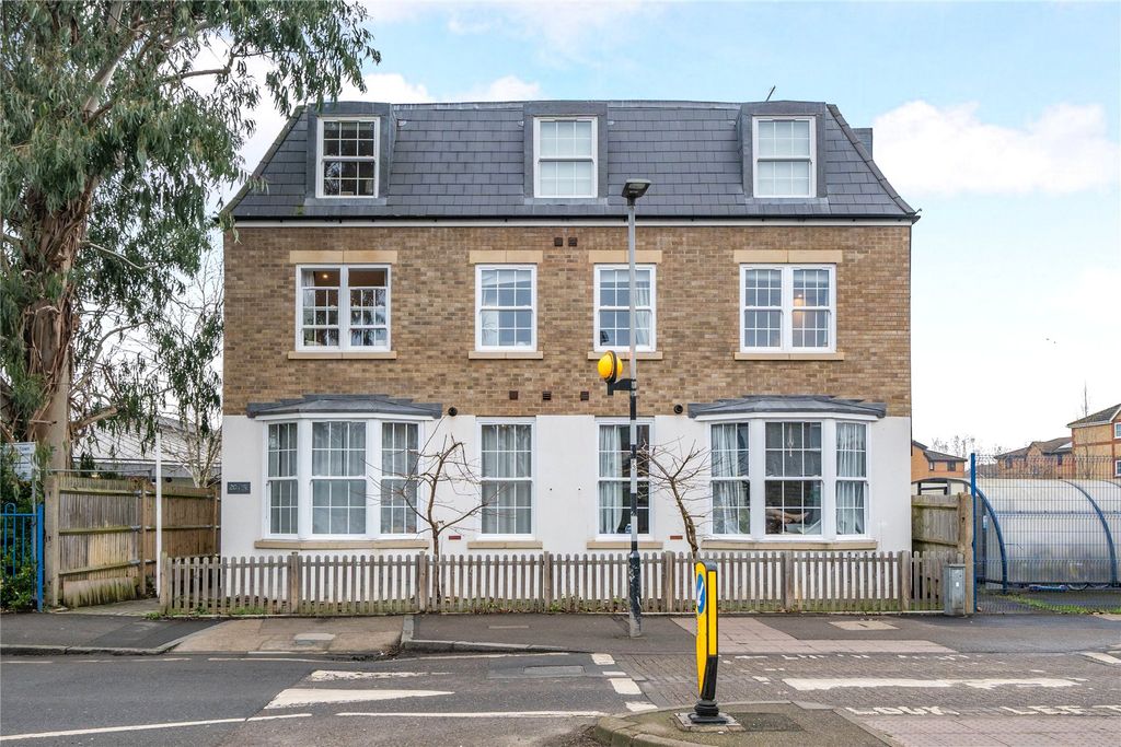 Property photo 1 of 13 Picture No. 01