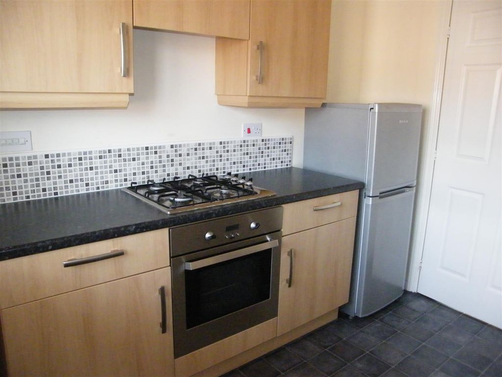 Property photo 3 of 5