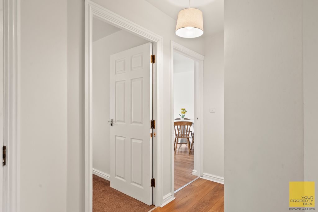 Property photo 2 of 13 Flat 2-15.Jpg