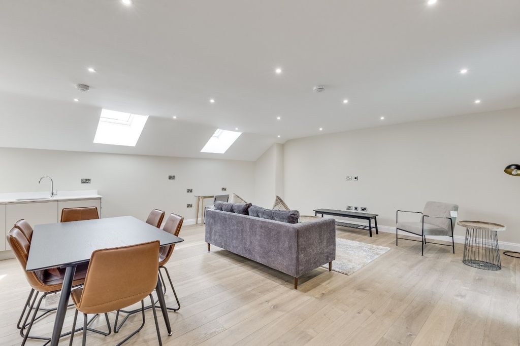 Property photo 1 of 12 Picture No. 26