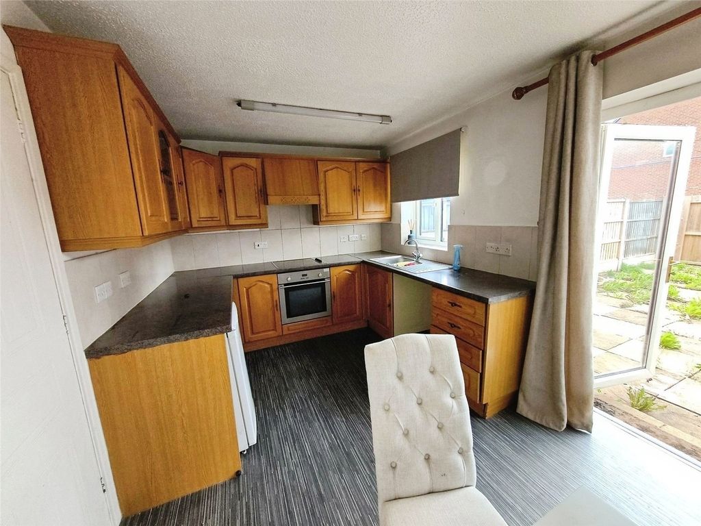 Property photo 3 of 12 Kitchen/Diner