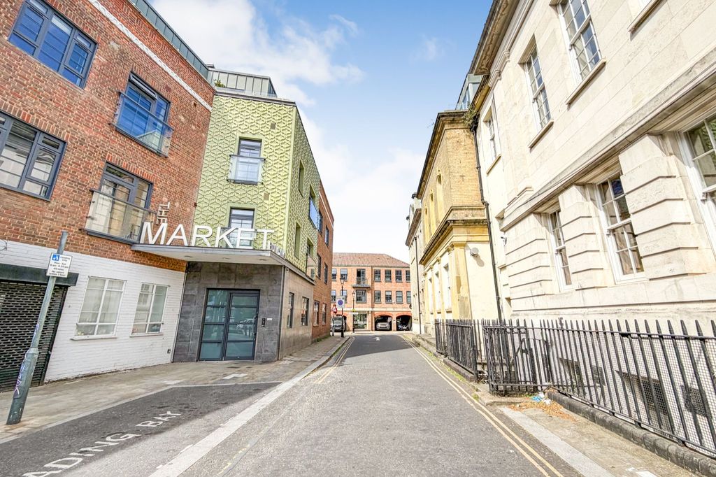 Property photo 2 of 2 The Market Building, 6 Market Place, Brentford, Tw8 8Fl