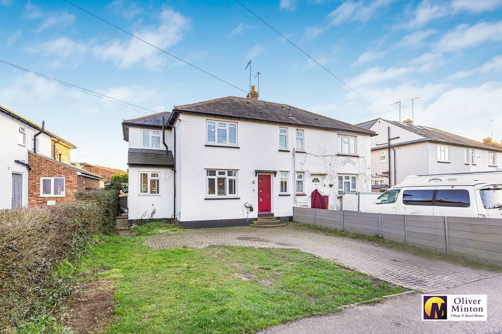 Property photo 2 of 36