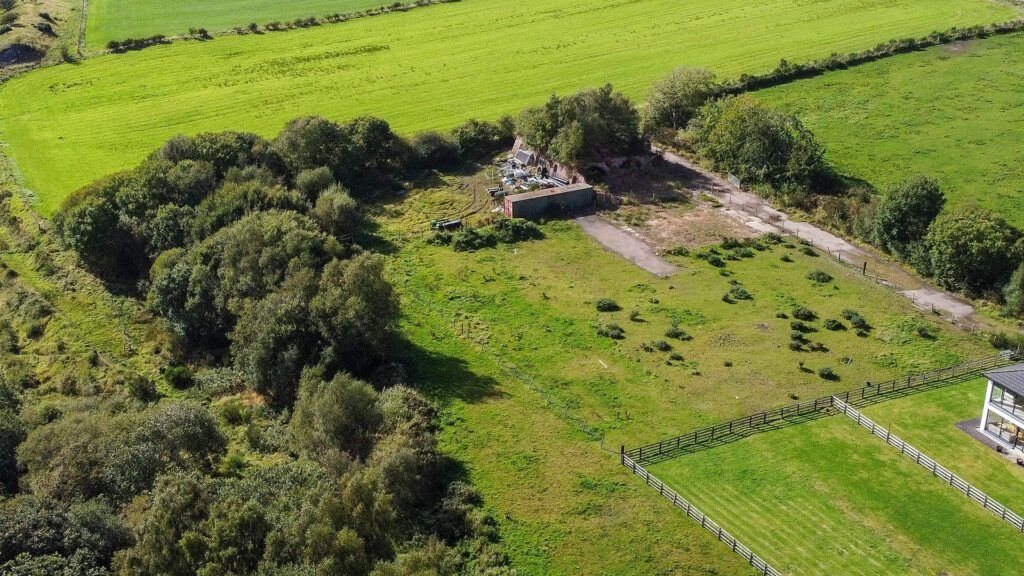 Property photo 3 of 20