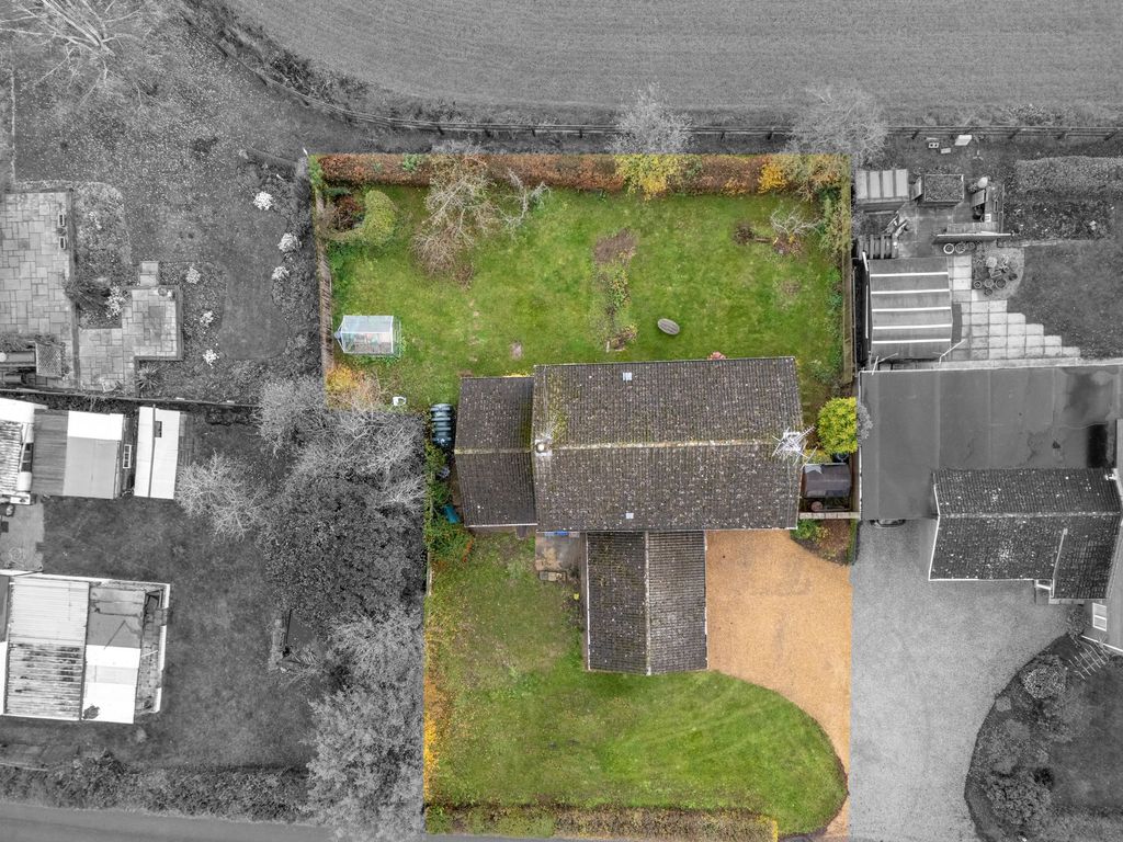 Property photo 2 of 23