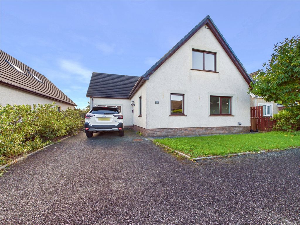Property photo 1 of 18 Picture No. 01