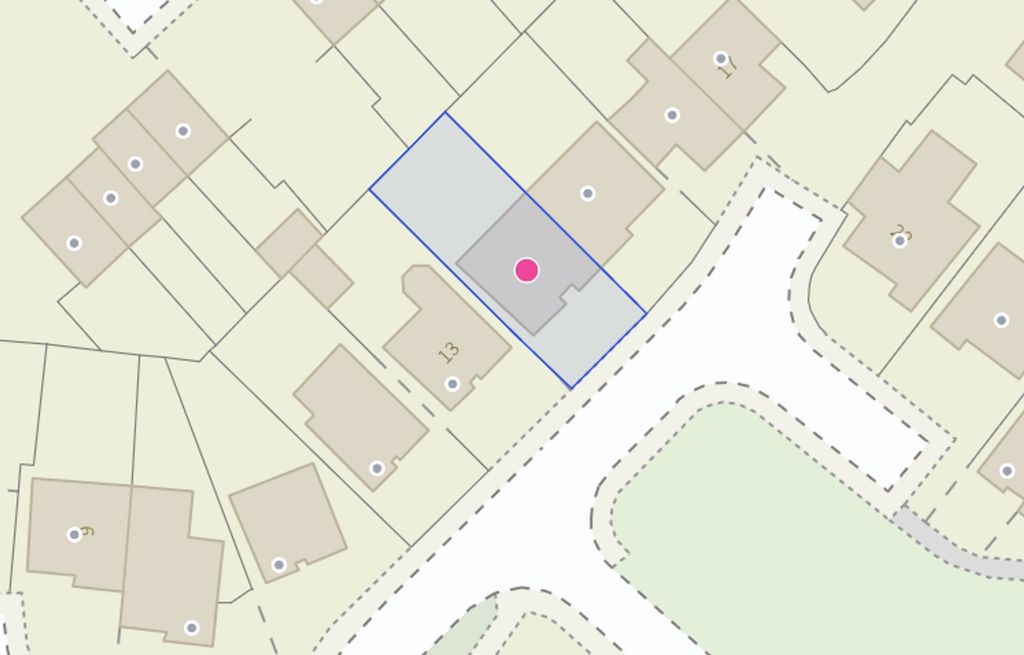 Property photo 2 of 19