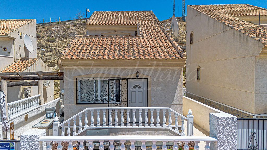 Property photo 1 of 31