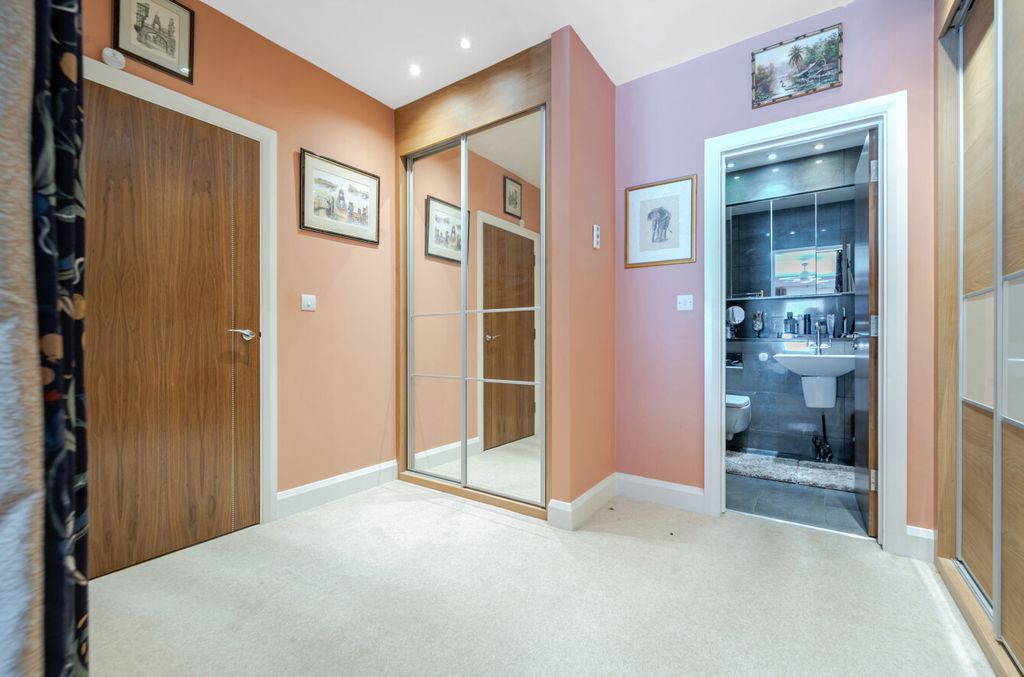 Additional image 10 of 2 bed flat for saleMarine Parade, Worthing, West Sussex BN11