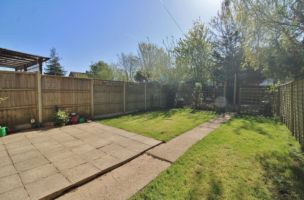 Property photo 2 of 13