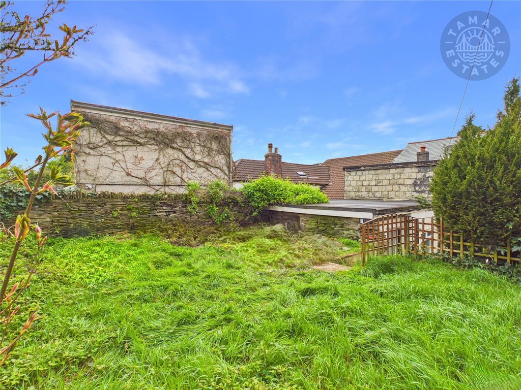 Property photo 3 of 14 Rear Garden